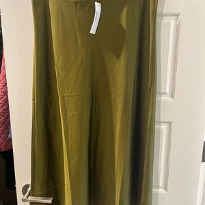 New J.Crew slip on dress in green size medium
